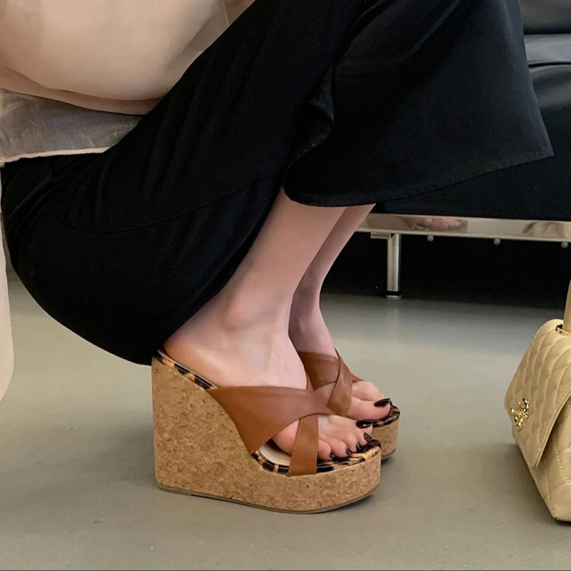 Brown Wedge Heel Sandals Woman - đánh giá và giá Crossfit Belt